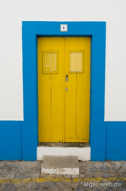 Die Türen Taviras, Tavira, Algarve, Portugal